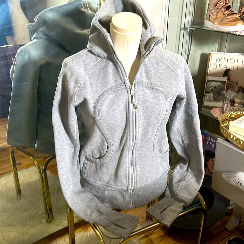 Lululemon Zipper Hoodie